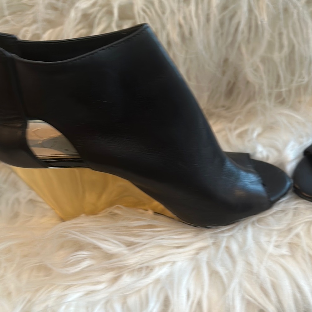 Elegant Black and Gold Wedge Sandals